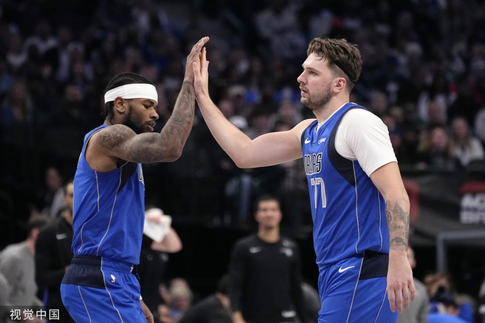 崭露头角 崭露头角