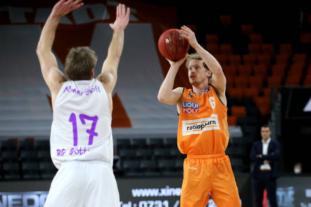 而王一凡的 而王一凡的