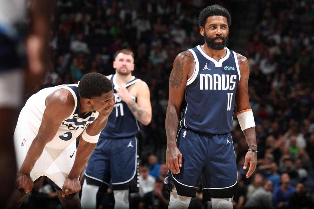 面对国际强 面对国际强