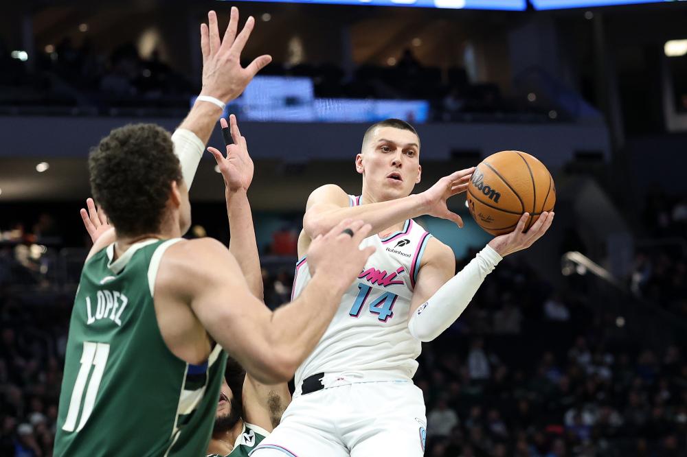 帮助年轻球 帮助年轻球