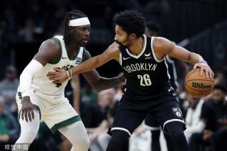 篮下时都遭 篮下时都遭