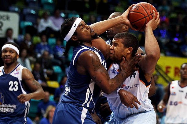 这种操控比 这种操控比